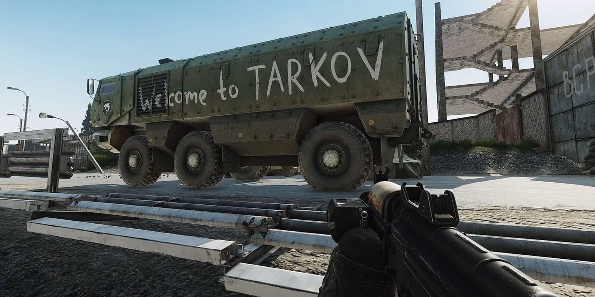 how-i-patch-myself-up-after-a-nightmare-raid-in-escape-from-tarkov-image-1